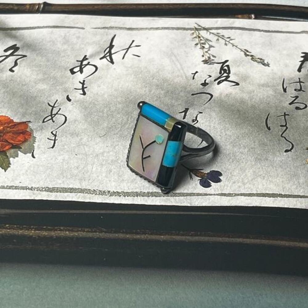 Vintage Native American MOP Turquoise and Onyx Inlay Sterling Silver Ring